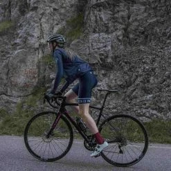 Peloton De Paris Race Gilet - Navy -Cycling Accessories Shop 10 9bbb1fa8 0d3e 49f9 a9f6 237555485c4d scaled