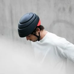 Closca Loop Helmet - Graphite/Coral -Cycling Accessories Shop 2102001 loop graphite 1 600x f7b70a70 15ac 4973 a0d6 ecc85eea2e7c