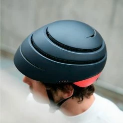 Closca Loop Helmet - Graphite/Red Wine -Cycling Accessories Shop 2102001 loop graphite 2 600x 377f58e6 f5a0 4e8f ae68 99952c6ea318