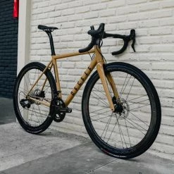 REPETE R2: Reason Road Disc Bike - Sand Beige