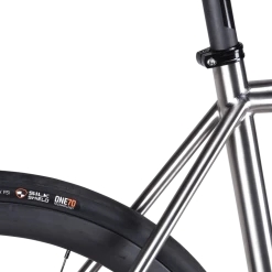 Curve Belgie Disc V3 Titanium Frameset -Cycling Accessories Shop BV3 STUDIO rear 1800 1024x 38acbcf2 6e56 4366 a7ce 873fdf1a7c8b