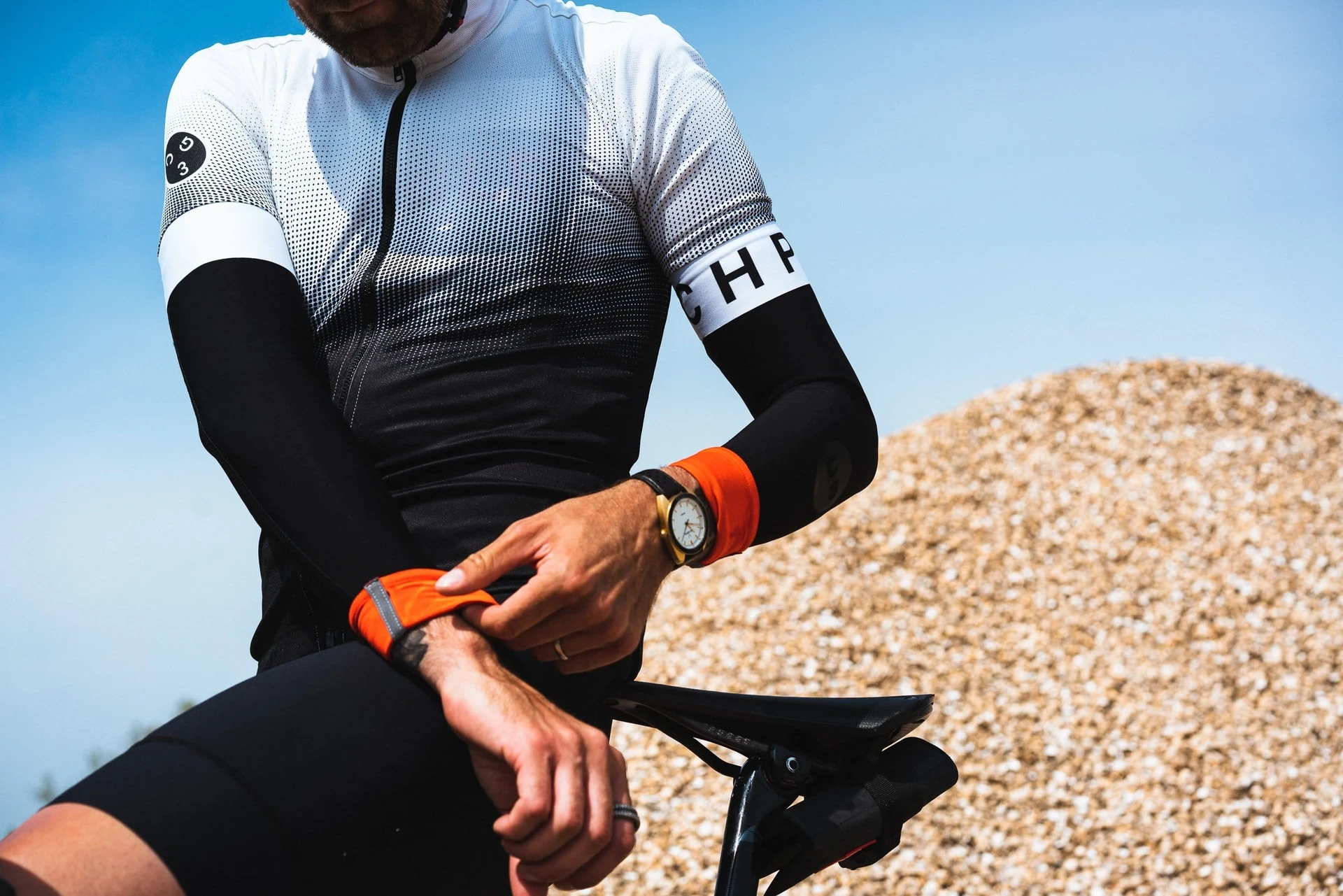 CHPT3 Arm Warmer MK2 - Black 3 CHPT3 Arm Warmer MK2 - Black - Image 2