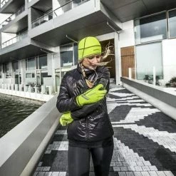 GripGrab Lightweight Thermal Hi-Vis Skull Cap - Yellow -Cycling Accessories Shop GripGrab Hi Vis Running Scenery 02 1 2000x de077d72 3e06 40dd b49e ebd5e1b42690