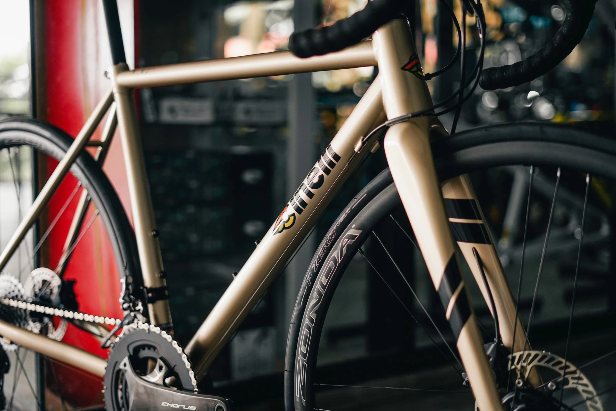 Cinelli Nemo Tig Road Bike Campagnolo Chorus - Champagne 6 Cinelli Nemo Tig Road Bike Campagnolo Chorus - Champagne - Image 4