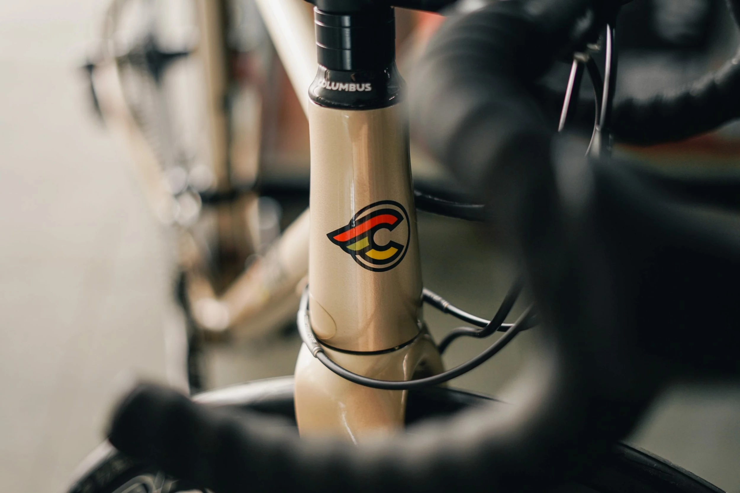 Cinelli Nemo Tig Road Bike Campagnolo Chorus - Champagne 5 Cinelli Nemo Tig Road Bike Campagnolo Chorus - Champagne - Image 3