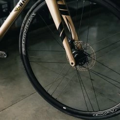 Cinelli Nemo Tig Road Bike Campagnolo Chorus - Champagne 23 Cinelli Nemo Tig Road Bike Campagnolo Chorus - Champagne -Cycling Accessories Shop IMG 0093 scaled