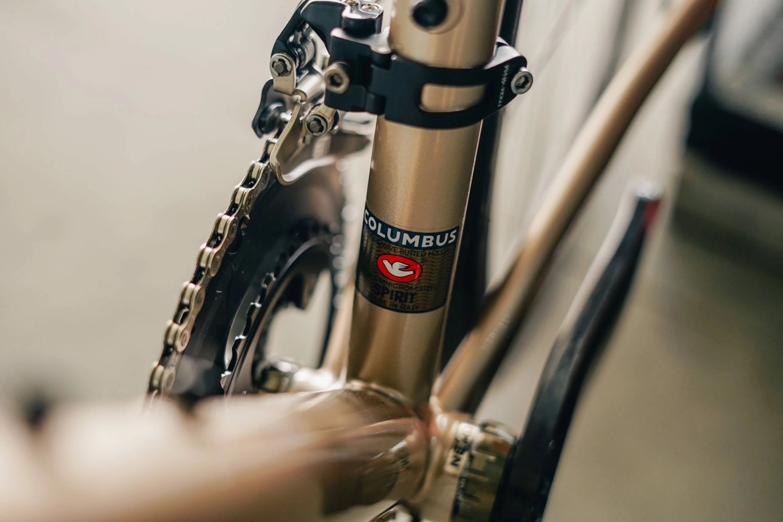 Cinelli Nemo Tig Road Bike Campagnolo Chorus - Champagne 16 Cinelli Nemo Tig Road Bike Campagnolo Chorus - Champagne - Image 14