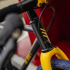 The Draft Comet Eater Gravel Bike - Steely Grey/Yellow 10 The Draft Comet Eater Gravel Bike - Steely Grey/Yellow -Cycling Accessories Shop IMG 4468 scaled