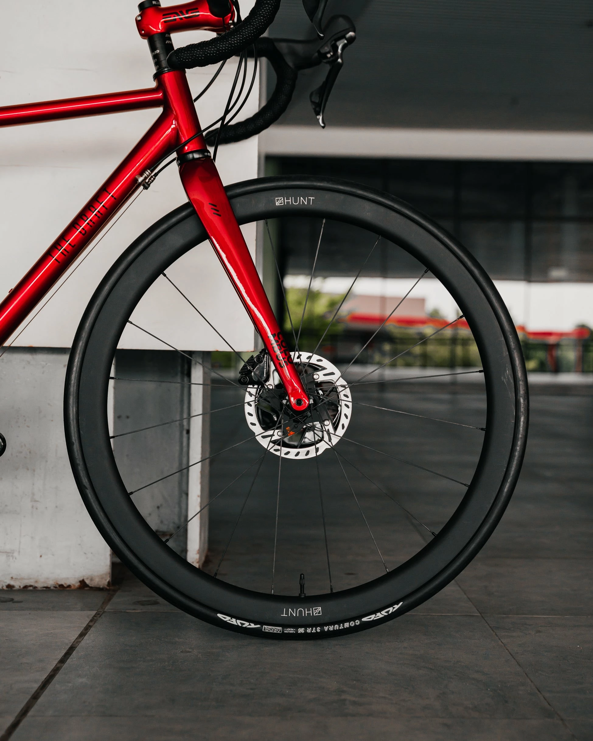 The Draft Hypatia Road Disc Bike - Lean Candy Red 5 The Draft Hypatia Road Disc Bike - Lean Candy Red - Image 3