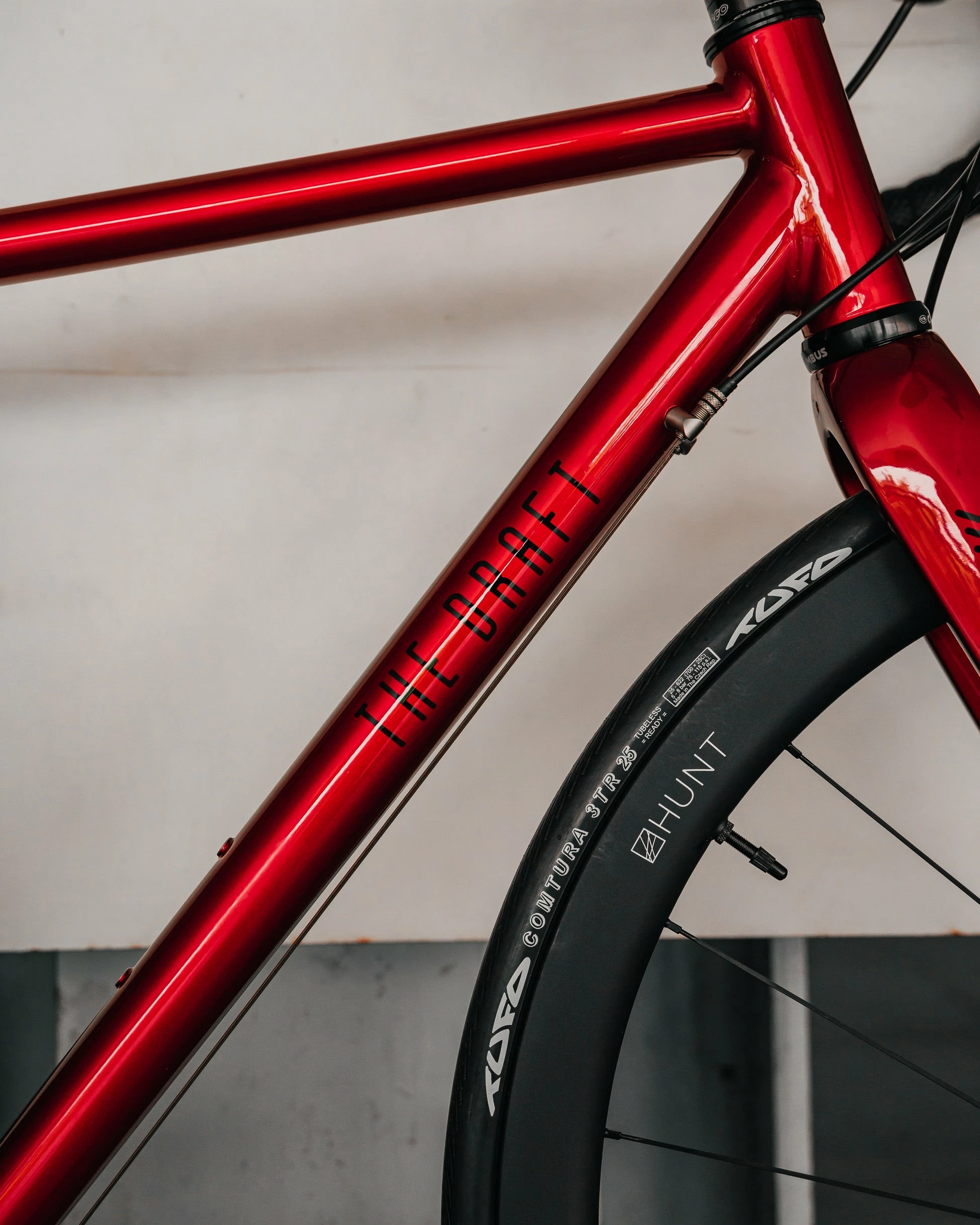 The Draft Hypatia Road Disc Bike - Lean Candy Red 7 The Draft Hypatia Road Disc Bike - Lean Candy Red - Image 5