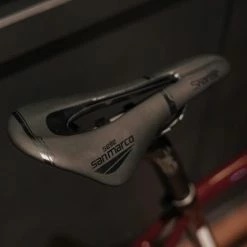 REPETE R2: Reason Road Disc Bike - Wine -Cycling Accessories Shop IMG 8298