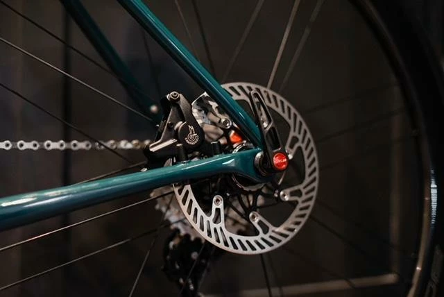 REPETE R2: Reason Road Disc Bike - Petrol 6 REPETE R2: Reason Road Disc Bike - Petrol - Image 4