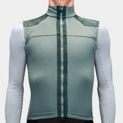Isadore Merino Membrane Vest - Laurel Wreath