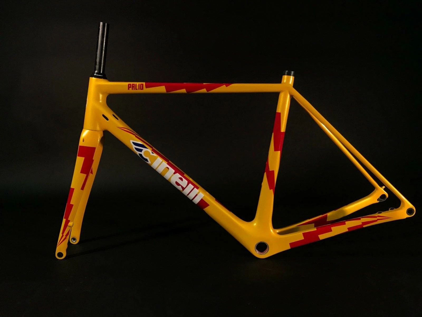 Cinelli Palio Carbon Road Disc Frameset - Yellow Mellow 3 Cinelli Palio Carbon Road Disc Frameset - Yellow Mellow