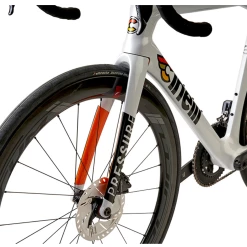 Cinelli Pressure Carbon Road Disc Frameset -Cycling Accessories Shop ScreenShot2022 01 14at09.36.35