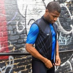 Milltag Luna Gilet -Cycling Accessories Shop Summer photos04 1024x1024 68c1a12e 5dfa 4458 a53f f0e044004dd8