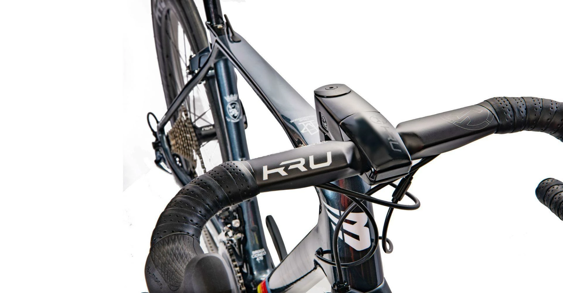 Brixia Cidneo Carbon Road Disc Frameset - Metallic Anthracite 5 Brixia Cidneo Carbon Road Disc Frameset - Metallic Anthracite - Image 3