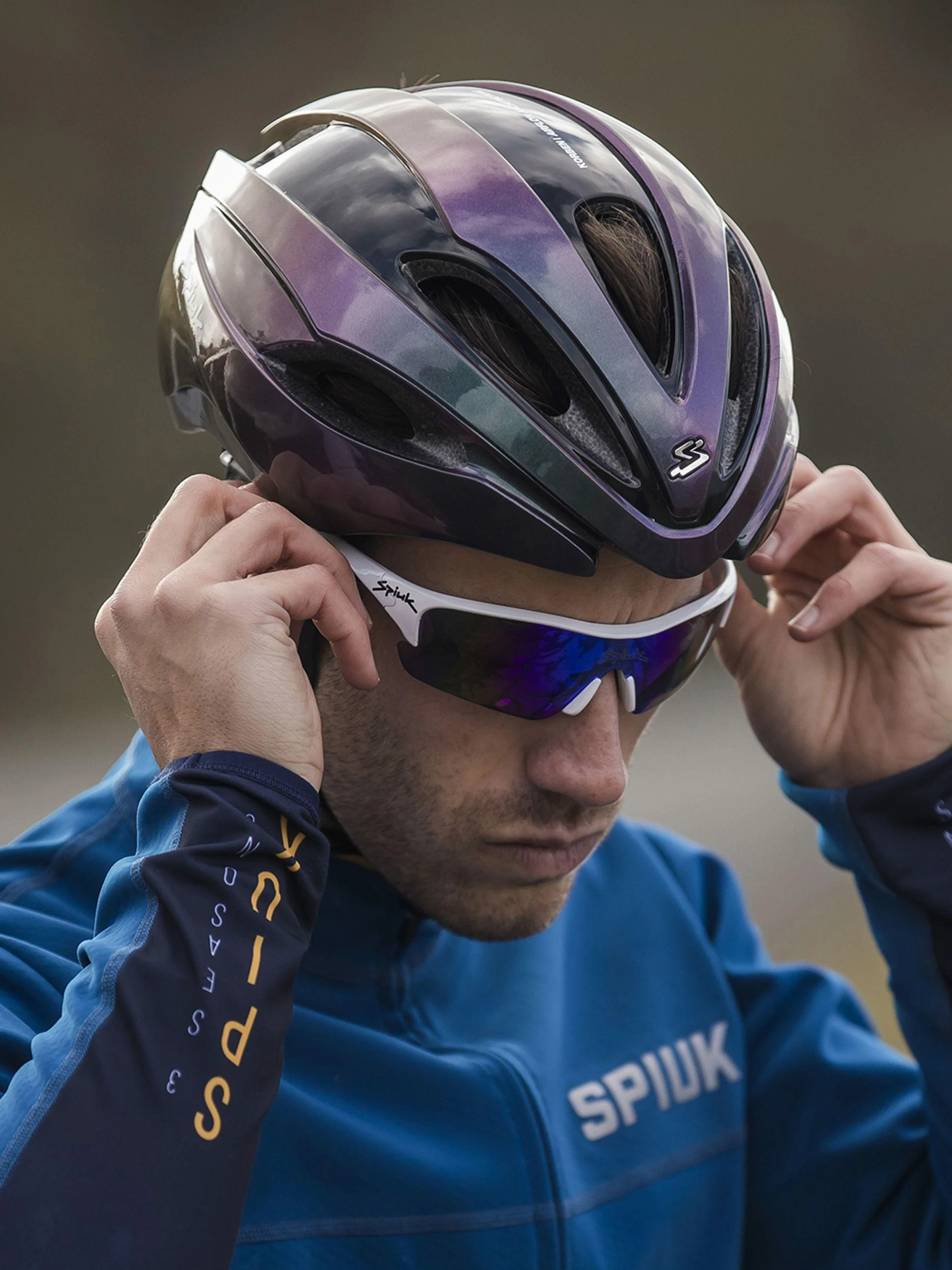 Spiuk Korben Helmet - Iridescent 6 Spiuk Korben Helmet - Iridescent - Image 4