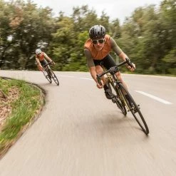 The Service Course Packable Gilet - Autumn Leaf -Cycling Accessories Shop image 02af207b 92f7 4031 ba75 c9dbc5cee97e