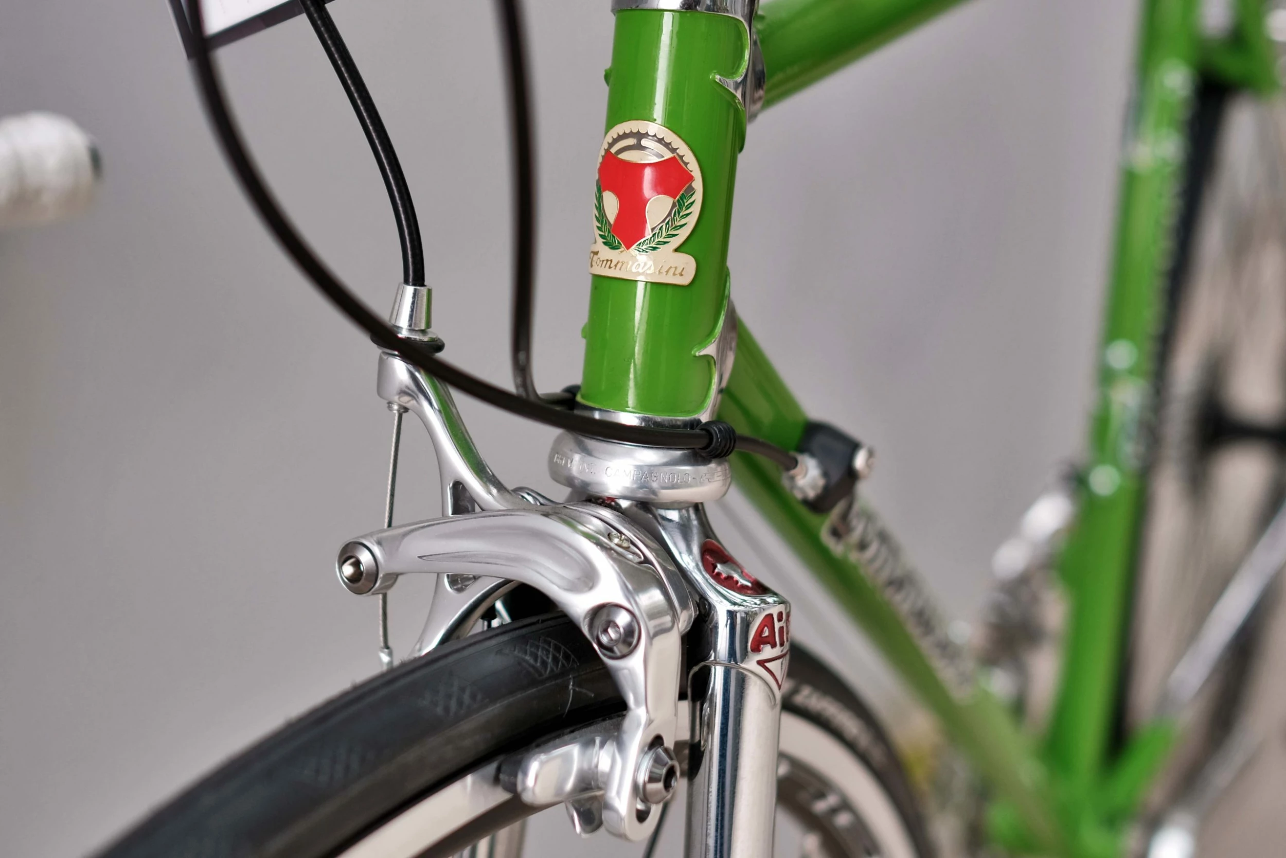 Tommasini Sintesi Bike With Campagnolo Centaur - Green 7 Tommasini Sintesi Bike With Campagnolo Centaur - Green - Image 5