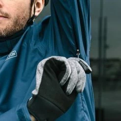 Brompton Endura London Waterproof Jacket - Navy -Cycling Accessories Shop image 218b8e38 9266 4871 b68e 638ec6ccfbf7