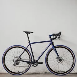 The Draft Comet Eater Gravel Bike - Karma Chameleon