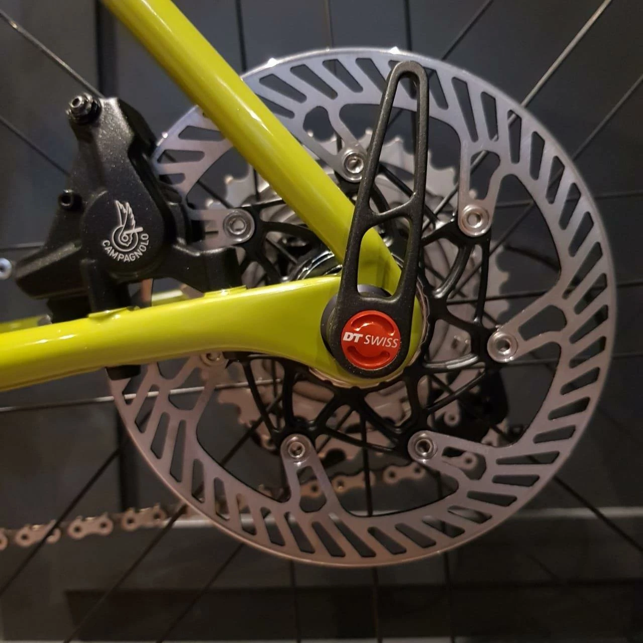 REPETE R2: Reason Road Disc Bike - Gold Green 8 REPETE R2: Reason Road Disc Bike - Gold Green - Image 6