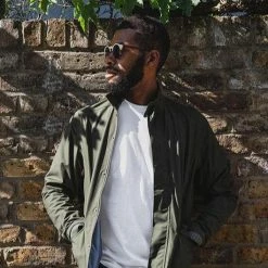 Brompton Endura London Waterproof Jacket - Olive Green -Cycling Accessories Shop image 5c62a62f b16f 4d83 b42f 6ecb7e696ca5