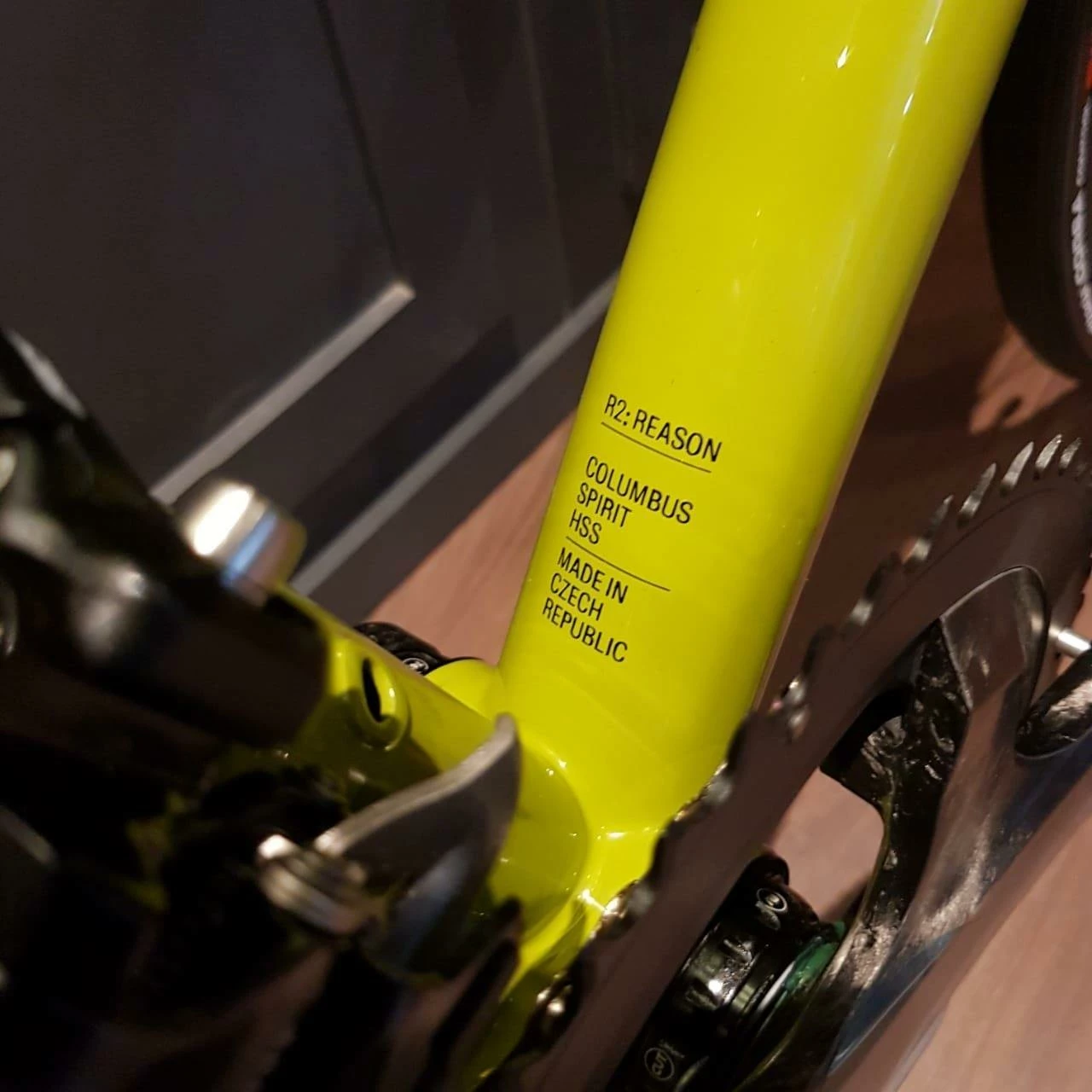 REPETE R2: Reason Road Disc Bike - Gold Green 5 REPETE R2: Reason Road Disc Bike - Gold Green - Image 3