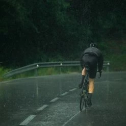 The Service Course Packable Jacket - Black -Cycling Accessories Shop image 90d27927 e953 4a66 bf8f eef48f8a8b3e