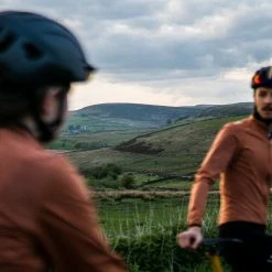 The Service Course Packable Jacket - Autumn Leaf -Cycling Accessories Shop image a684db1f 4cf8 4b7e abcd 4245aa72dbf4