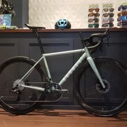 REPETE R2: Reason Road Disc Bike - Matte Mint