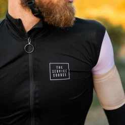 The Service Course Packable Gilet - Black -Cycling Accessories Shop image ad1910b3 fc48 4885 b8a2 95875775fd0b