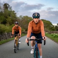 The Service Course Packable Women Jacket - Autumn Leaf -Cycling Accessories Shop image f2b84c53 19cb 4aa6 9f33 f5d364fa3781