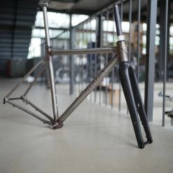 Merlin Sandstone Gravel Titanium Frame - Anodised