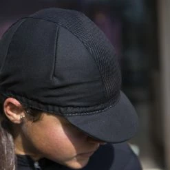 Isadore Echelon Cap - Black -Cycling Accessories Shop isadore.com 379 echelon cap black 8910 w1500 h1000 crop flags1 v2