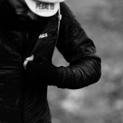 PEdALED Tokaido Alpha Jacket - Black 8 PEdALED Tokaido Alpha Jacket - Black -Cycling Accessories Shop men alpha cycling jacket black tokaido pedaled detail